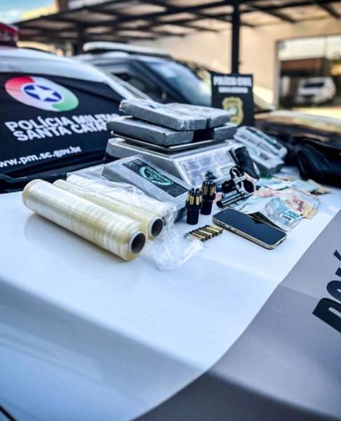 Motorista de 28 anos é preso com 10 quilos de cocaína — foto 2