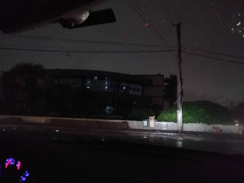 Mais de 3 mil unidades sem energia em Criciúma — foto 1