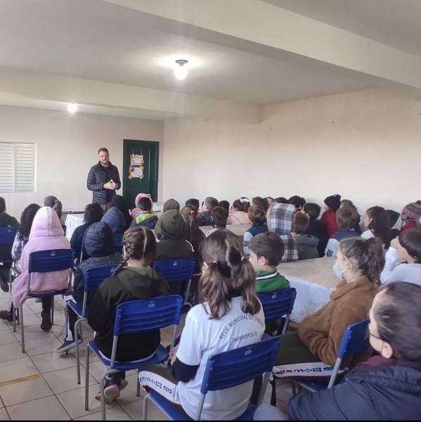 Meio Ambiente: escolas municipais recebem rodada de palestras nesta semana — foto 2