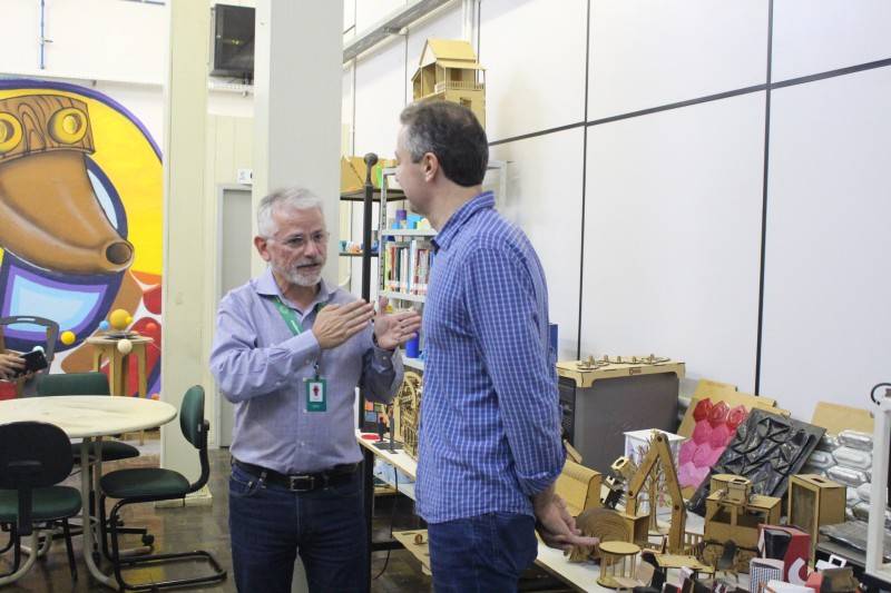 Satc recebe visita do deputado estadual Napoleão Bernardes — foto 2