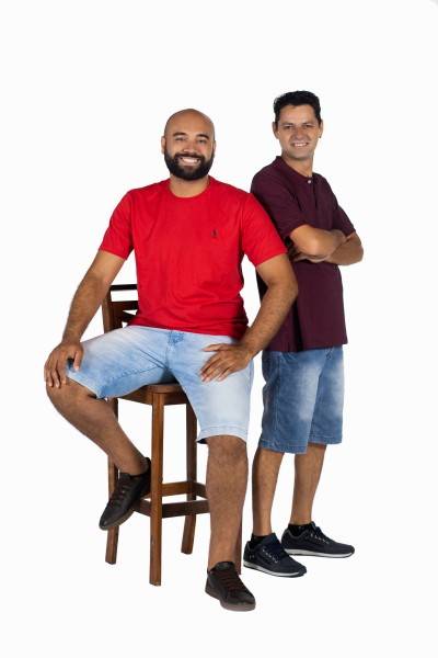 Mário Júnior e Douglas lançam música escrita por amigos — foto 1