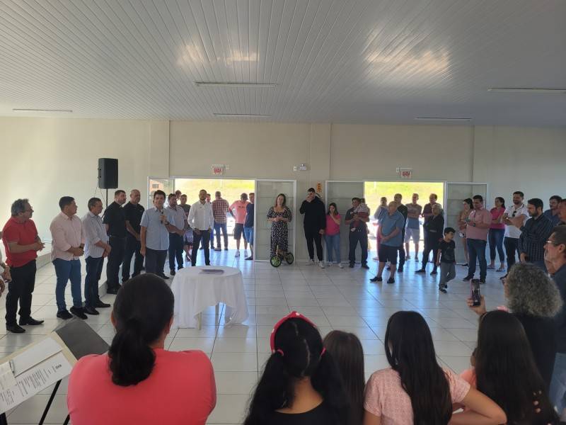 Prefeitura de Criciúma inaugura Centro Comunitário do Loteamento Vila Cechinel — foto 1