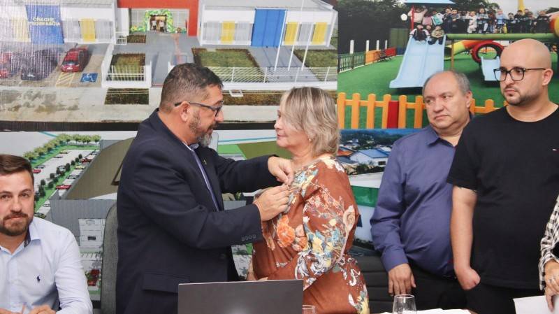 Nega Cittadin toma posse como prefeita interina em Cocal do Sul — foto 2