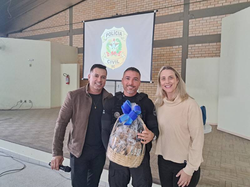 Profissionais de educação participam de palestras para qualificar a segurança nas escolas — foto 2