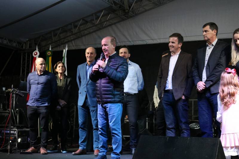 Morro da Fumaça celebra a abertura oficial da Maggiofest 2023 — foto 1