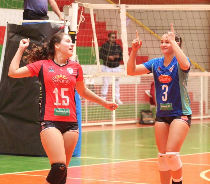 Projeto em expansão, vôlei de Forquilhinha chega a marca de 500 atletas — foto 1