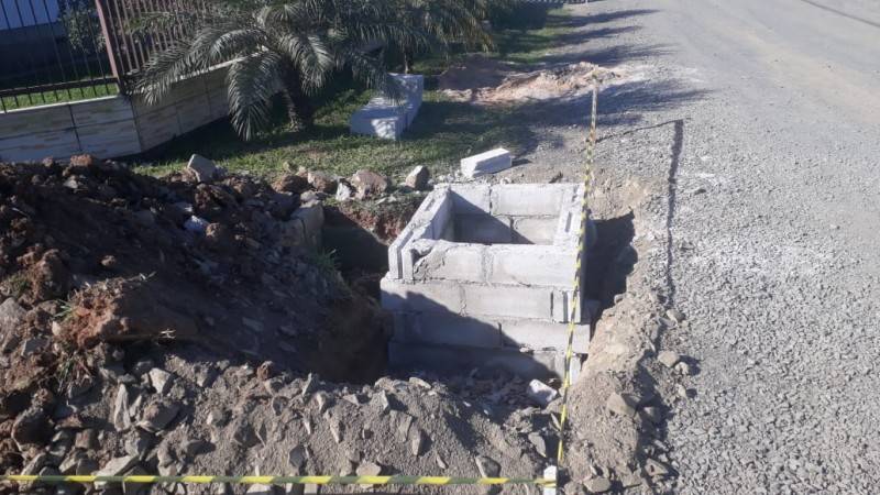 Prefeitura de Criciúma pavimenta 14 ruas no bairro Quarta Linha — foto 1