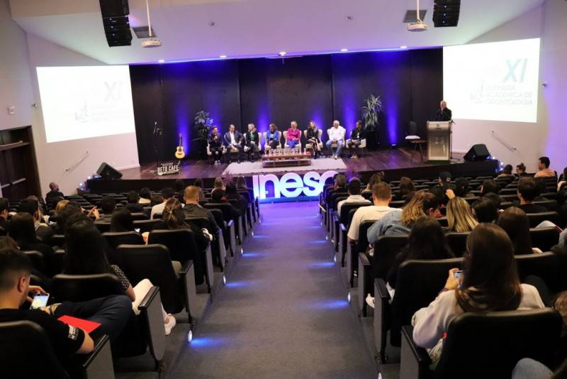 Curso de Odontologia da Unesc inicia a 11ª edição da Jornada Acadêmica — foto 1