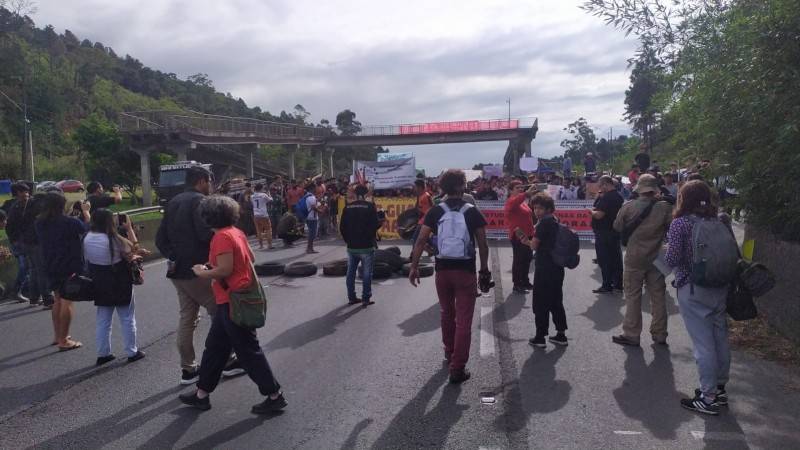 Em protesto contra o PL 490, indígenas bloqueiam BR-101 no Morro dos Cavalos — foto 2