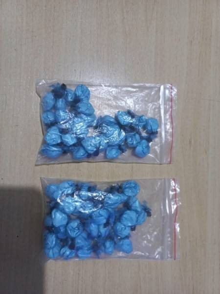Homem é alvejado em casa usada para o tráfico de drogas — foto 1