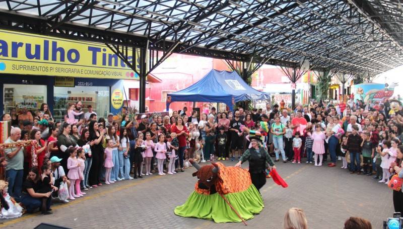 Arraial da Casa da Cultura movimenta o centro de Sombrio — foto 2