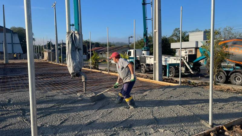 Obras de construção da praça do Fiorita seguem a todo vapor em Siderópolis — foto 2