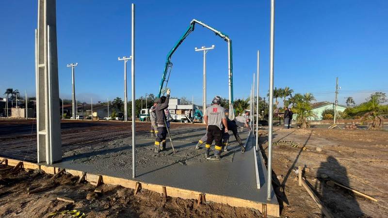 Obras de construção da praça do Fiorita seguem a todo vapor em Siderópolis — foto 4