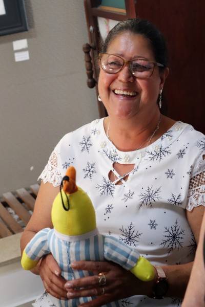 Resgatando a magia: Colecionadora que recupera e restaura bonecos raros do lixão doa parte do acervo à Unesc — foto 2