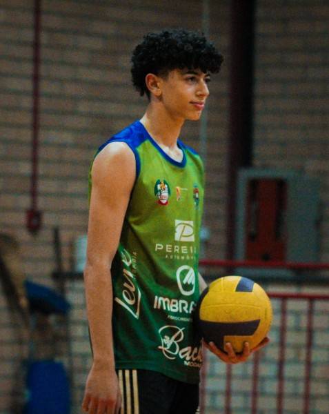 Vôlei de Forquilhinha disputa a etapa microrregional da Olesc após sete anos — foto 1