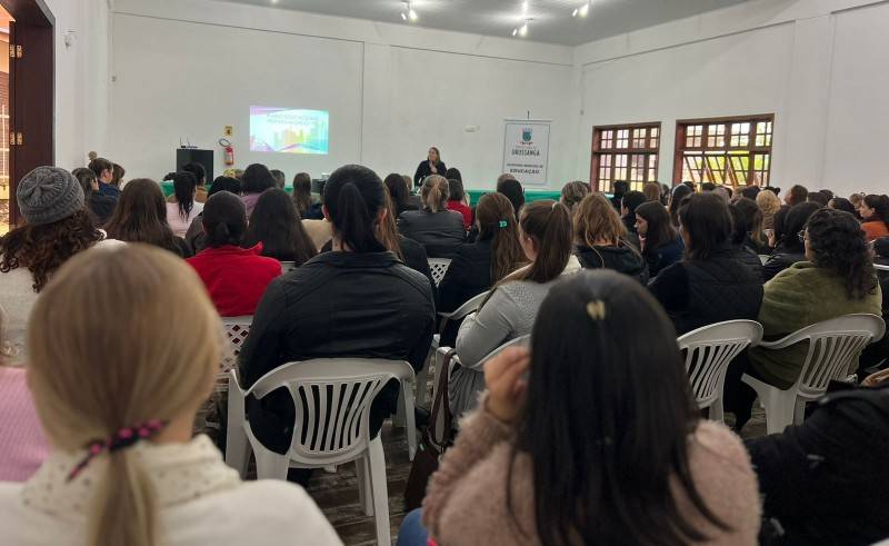 Plano Educacional Individualizado é tema de palestra para professores em Urussanga — foto 4
