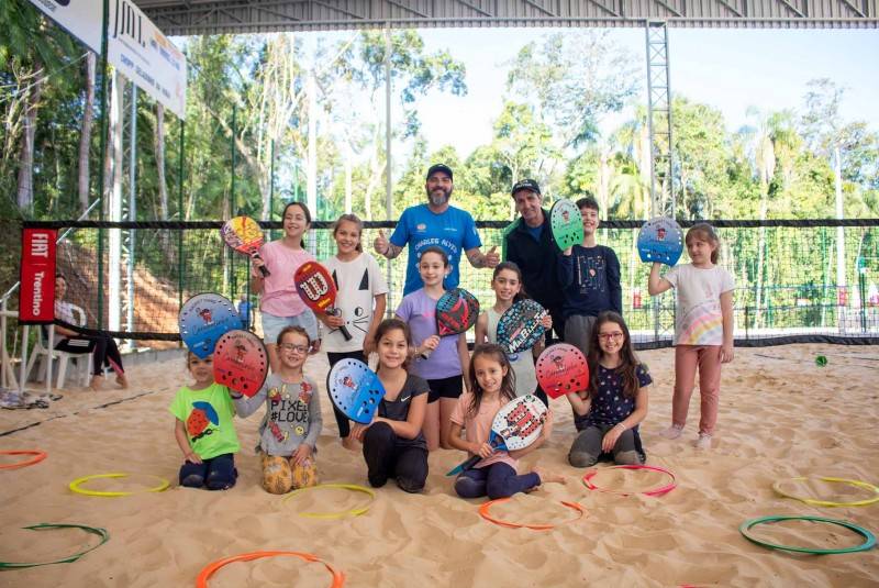 Aulão de Beach Tennis reúne crianças no Mampituba — foto 4