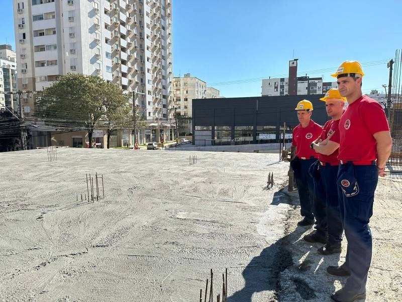 Empresa conclui concretagem da primeira laje do novo quartel do Corpo de Bombeiros Militar — foto 2