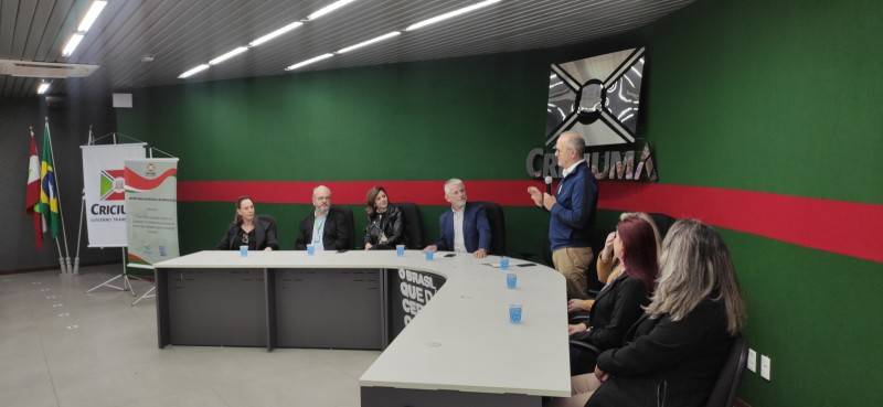Quase 2 mil alunos de Criciúma serão beneficiados com Projeto + Saber — foto 2