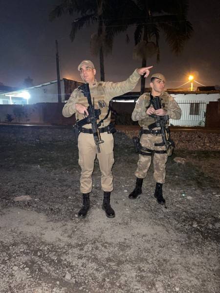 Com mais de 40 policiais, PM realiza operação contra o tráfico e prevenção de crimes patrimoniais em Criciúma — foto 2