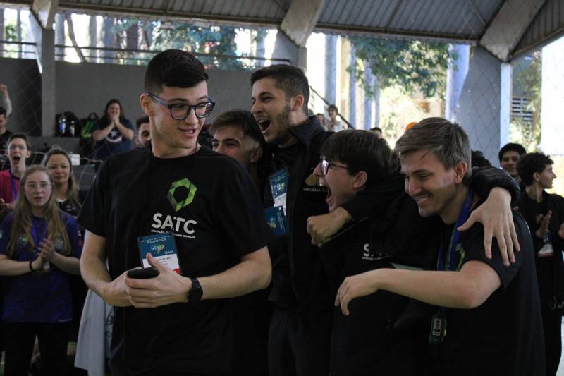 Colégio Satc é bicampeão estadual da Olimpíada Brasileira de Robótica — foto 2