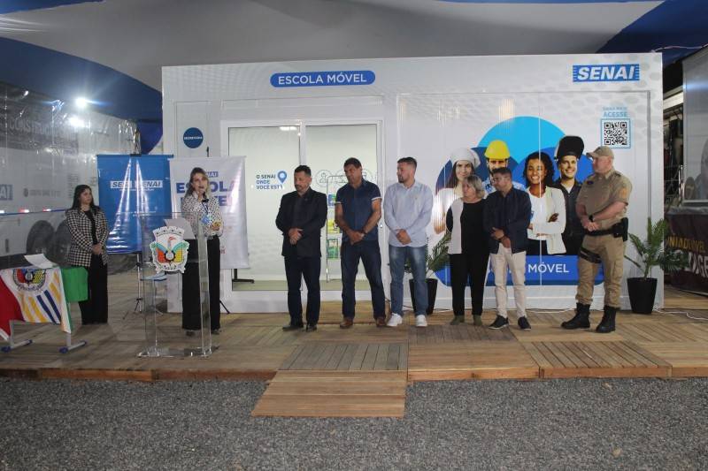 Cocal do Sul inaugura unidade da Escola Móvel do Senai — foto 8