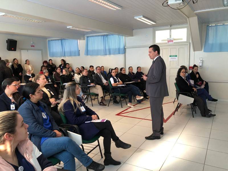 Violência doméstica é assunto de palestra no HSJosé — foto 1