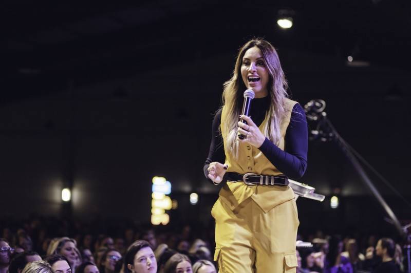Pastores Telmo e Viviane Martinello participam da Bienal do Rio 2023 — foto 3