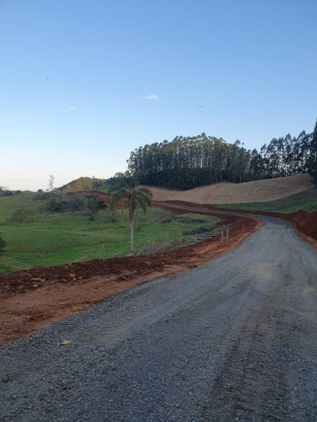 Obras de alargamento da estrada geral de Linha Alexandre da Boit já estão em andamento em Siderópolis — foto 3