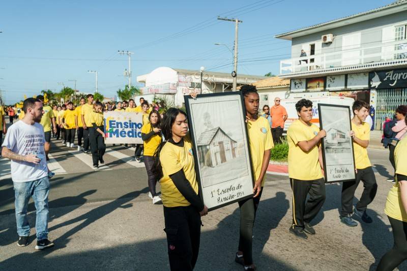 Balneário Rincão apresenta crescimento da cidade durante Desfile da Independência — foto 1