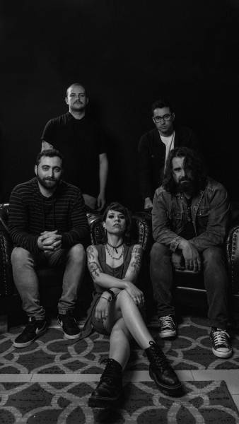 Antítese lança EP 180º nesta sexta-feira — foto 1