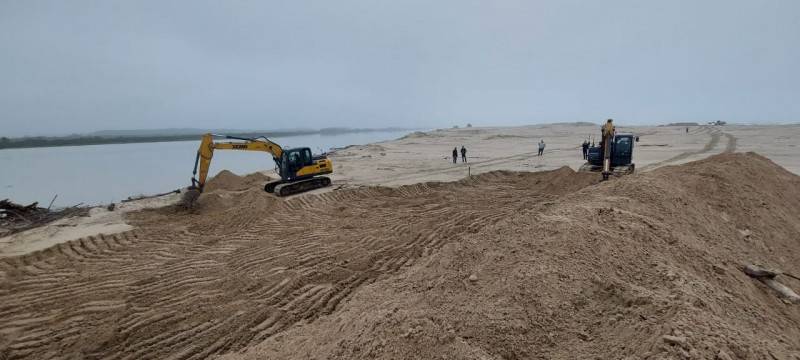 Canal de 500 metros é aberto para escoar água da chuva em Araranguá — foto 2