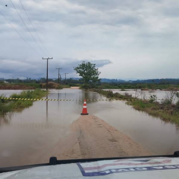Estradas são bloqueadas em Içara por causa das chuvas — foto 5