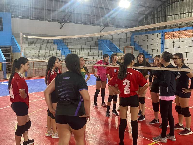 Escolinhas da FME de Içara formam craques no esporte e na vida — foto 2