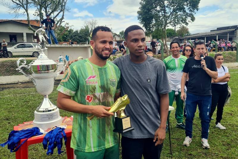 Ajax é campeão do municipal de futebol em Siderópolis — foto 1