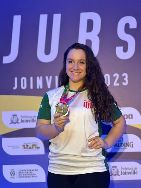 Karatecas de Içara conquistam medalhas nos JUBs em Joinville — foto 3