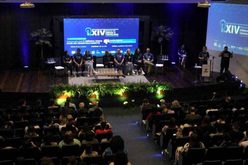 Semana de Ciência e Tecnologia promove uma jornada pelo conhecimento — foto 1