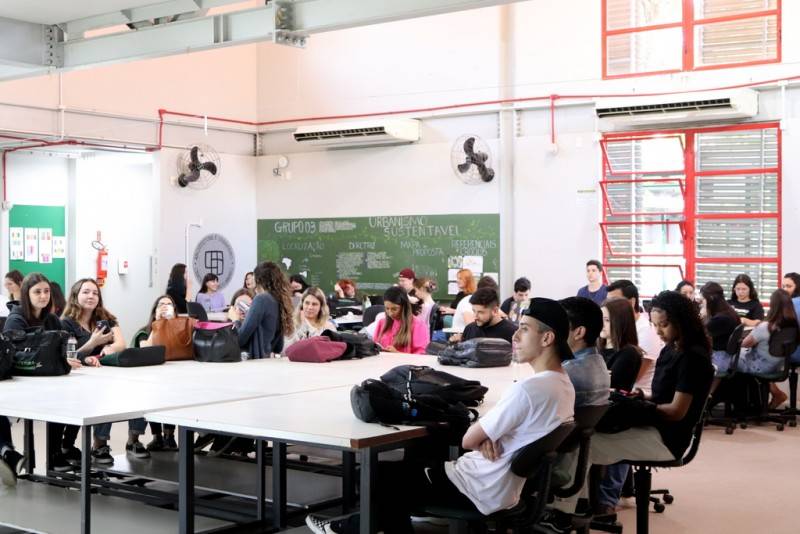 Professoras da Unesc abordam tecnologia assistiva e acessibilidade na Semana de Ciência e Tecnologia — foto 1