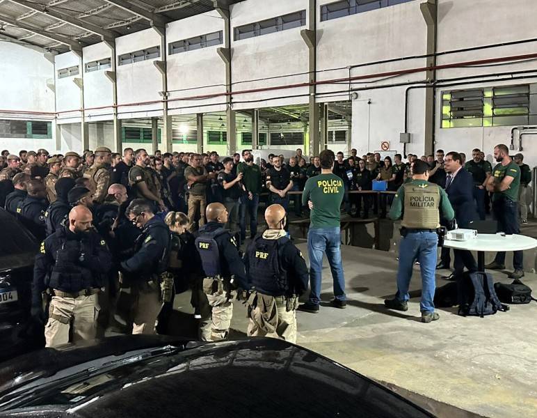Santa Catarina: PRF participa de operação do Gaeco contra estelionatários em SC e no Paraná — foto 1