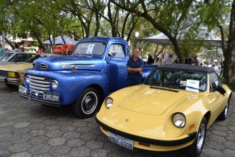 Encontro de Carros Antigos acontece neste sábado em Cocal do Sul — foto 1