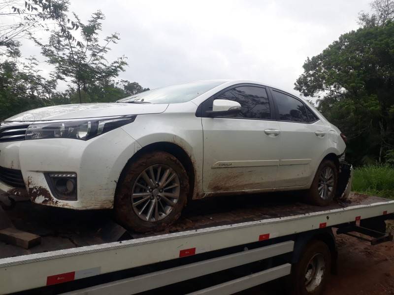 Trio acusado de participar de roubo de veículo em Criciúma é detido pela PM — foto 1