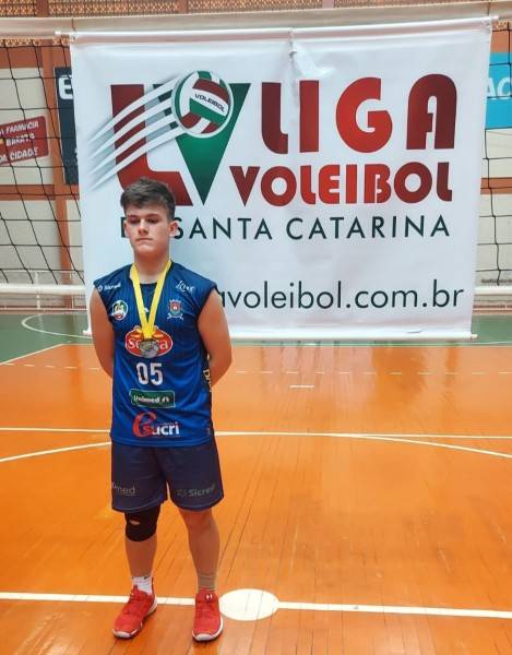 Com o melhor líbero da competição, vôlei de Forquilhinha é vice-campeão da Série Ouro da Liga de SC — foto 2