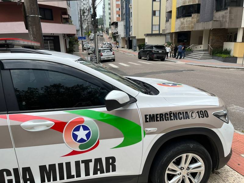 Criciúma: adolescente fica ferido ao ser atropelado no bairro Comerciário — foto 2