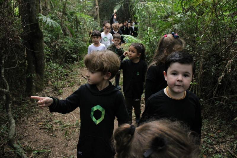 Integração com a natureza na escola transforma o desenvolvimento das crianças no Colégio Satc — foto 2