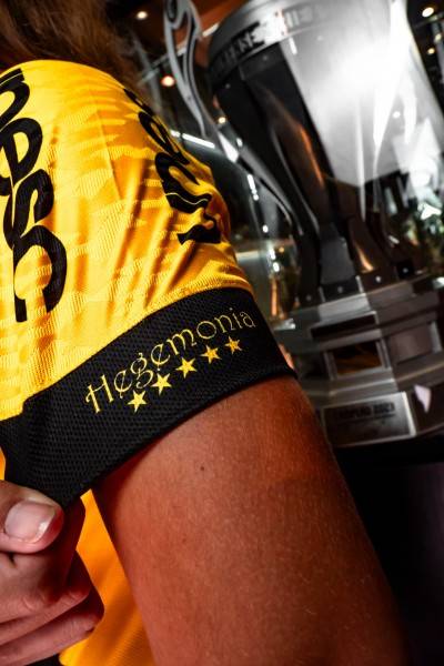 De volta à Série A, Criciúma lança camisa especial para celebrar títulos catarinenses na temporada — foto 2