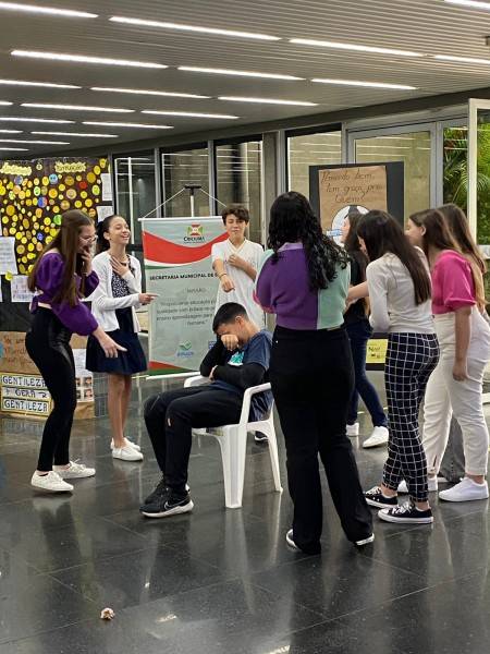 Secretaria Municipal de Educação realiza exposição de trabalhos de prevenção e combate ao bullying — foto 2