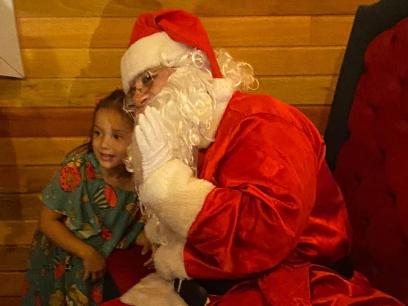Içara celebra início do Natal Encantado com a chegada do Papai Noel — foto 2