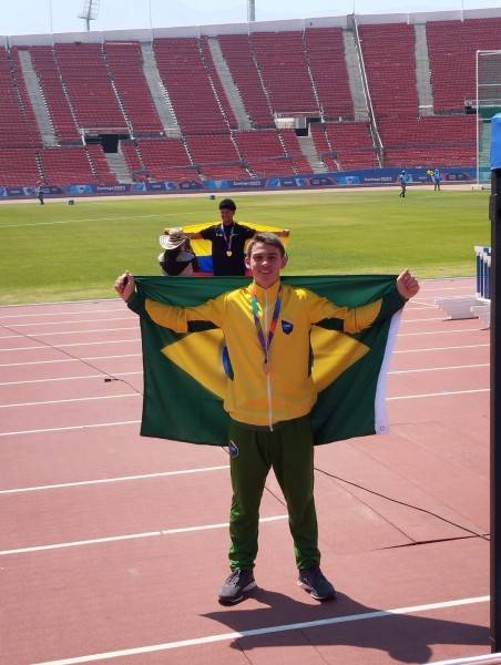 Atleta de Nova Veneza conquista medalha de prata no Chile — foto 5