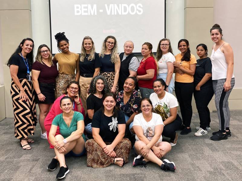 Evento celebra formatura de novas profissionais de costura — foto 1
