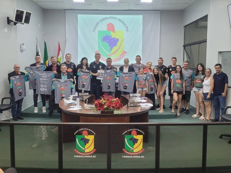 Alunos medalhistas do Prêmio ACIC de Matemática são homenageados em Forquilhinha — foto 2